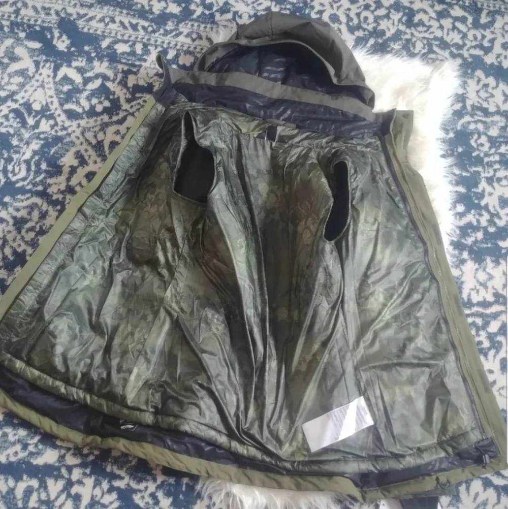 Volcom Jacket - Picture 6 of 11